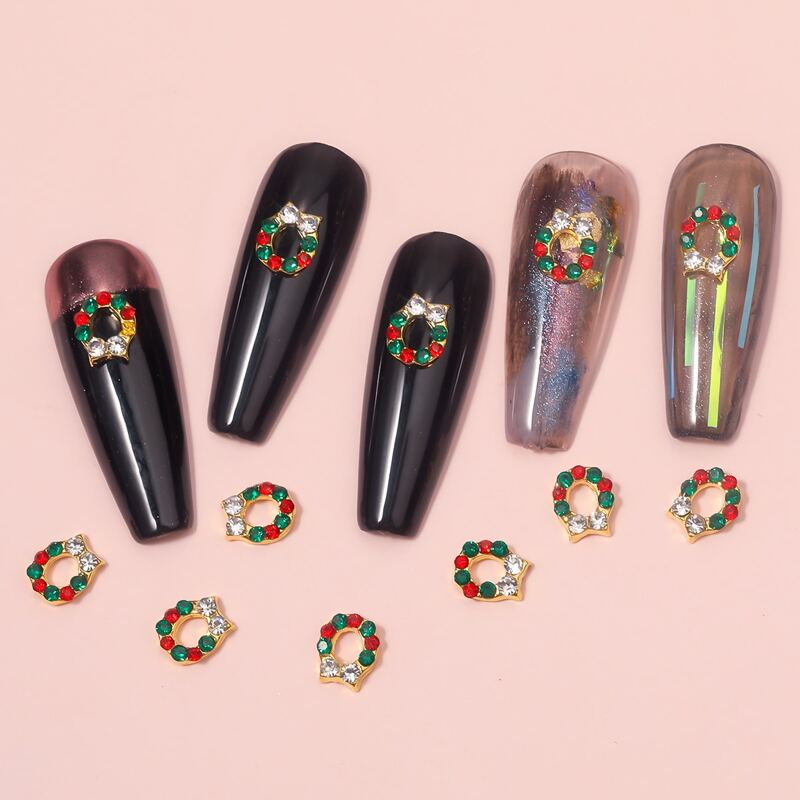 

10pcs Christmas Wreath Nail Art Decoration, Gold
