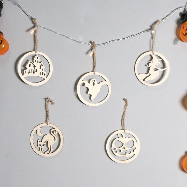 

5pcs Halloween Design Wall Hanging, Beige