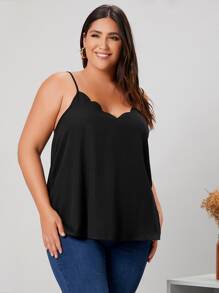 SHEIN LUNE Plus Solid Scallop Trim Cami Top - Black - View 2