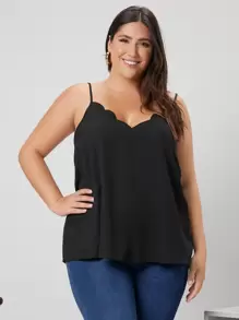 SHEIN LUNE Plus Solid Scallop Trim Cami Top - Black - View 6
