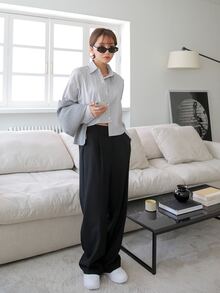 DAZY 條紋針織無袖短款開衫和豎條紋不對稱下擺襯衫 - 灰色 - 查看 6