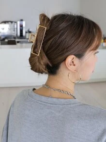 DAZY Metal Solid Hair Claw For Daily Use For Girls Hairstyles Casual Street - Gold - View 5