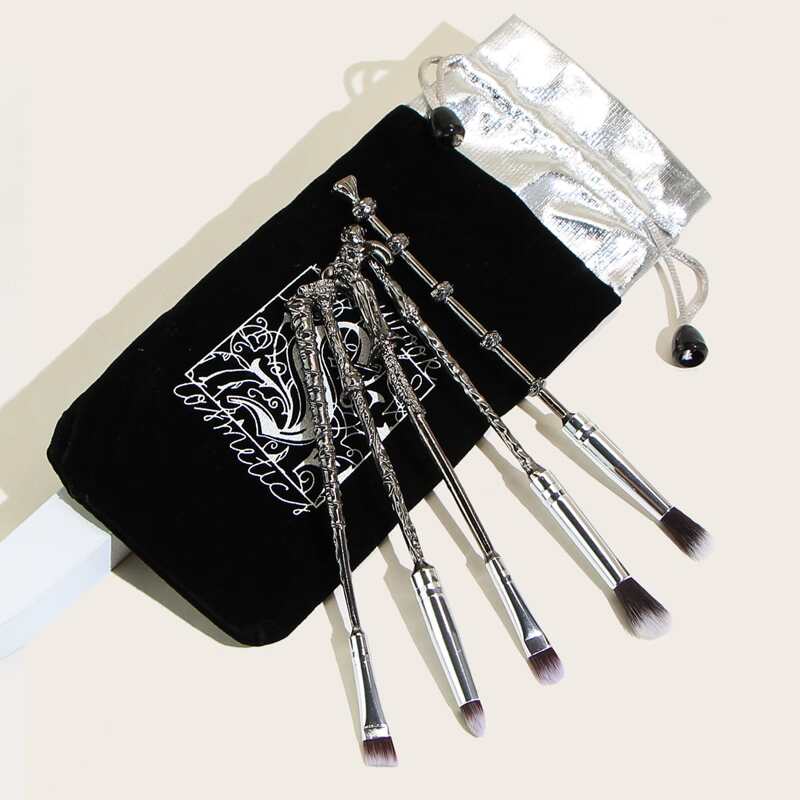 

5pcs Special Handle Design Makeup Brush Set, Silver