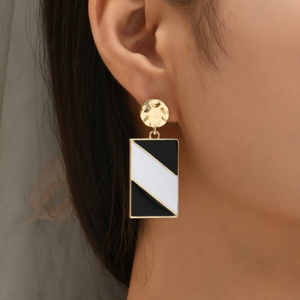 

Geo Decor Drop Earrings, Black and white