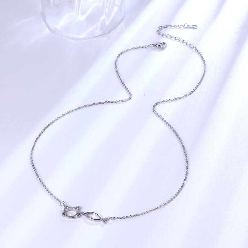 

Platinum Plated Cat Decor Necklace, Silver