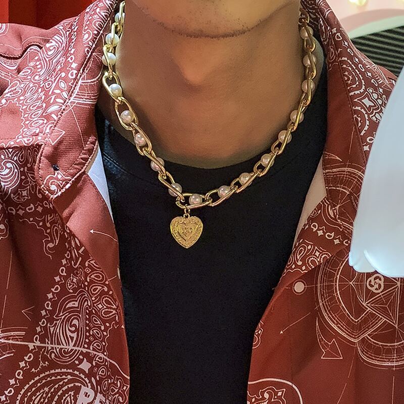

Guys Heart Pendant Necklace, Gold