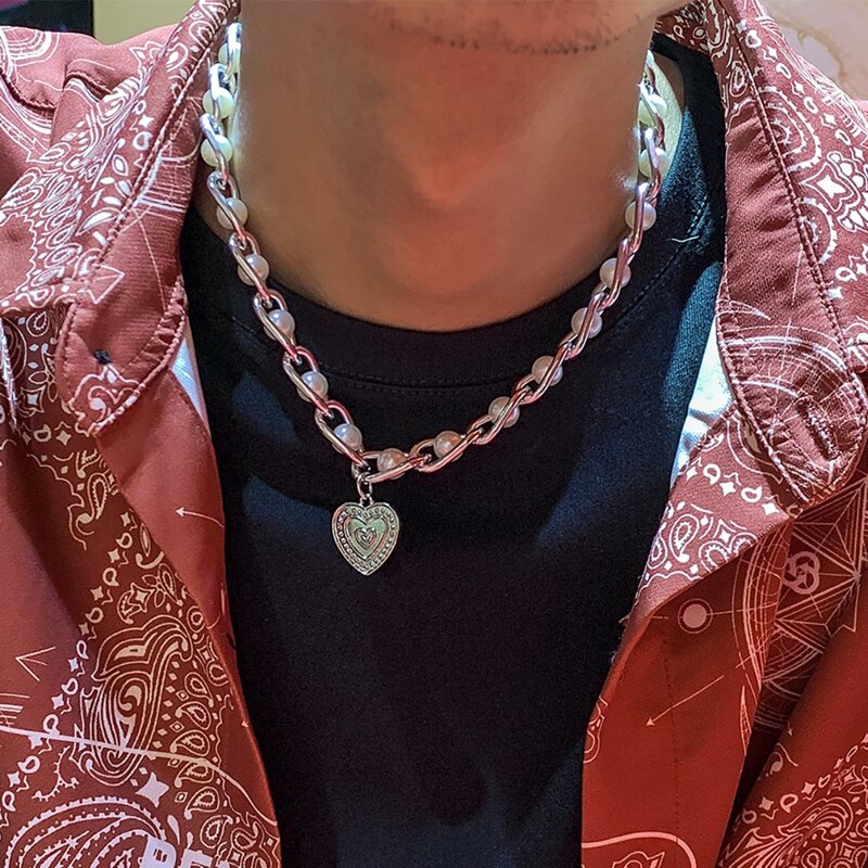 

Guys Heart Pendant Necklace, Silver