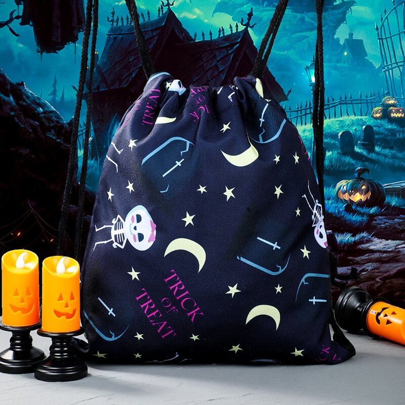

Skull Graphic Drawstring Backpack, Multicolor