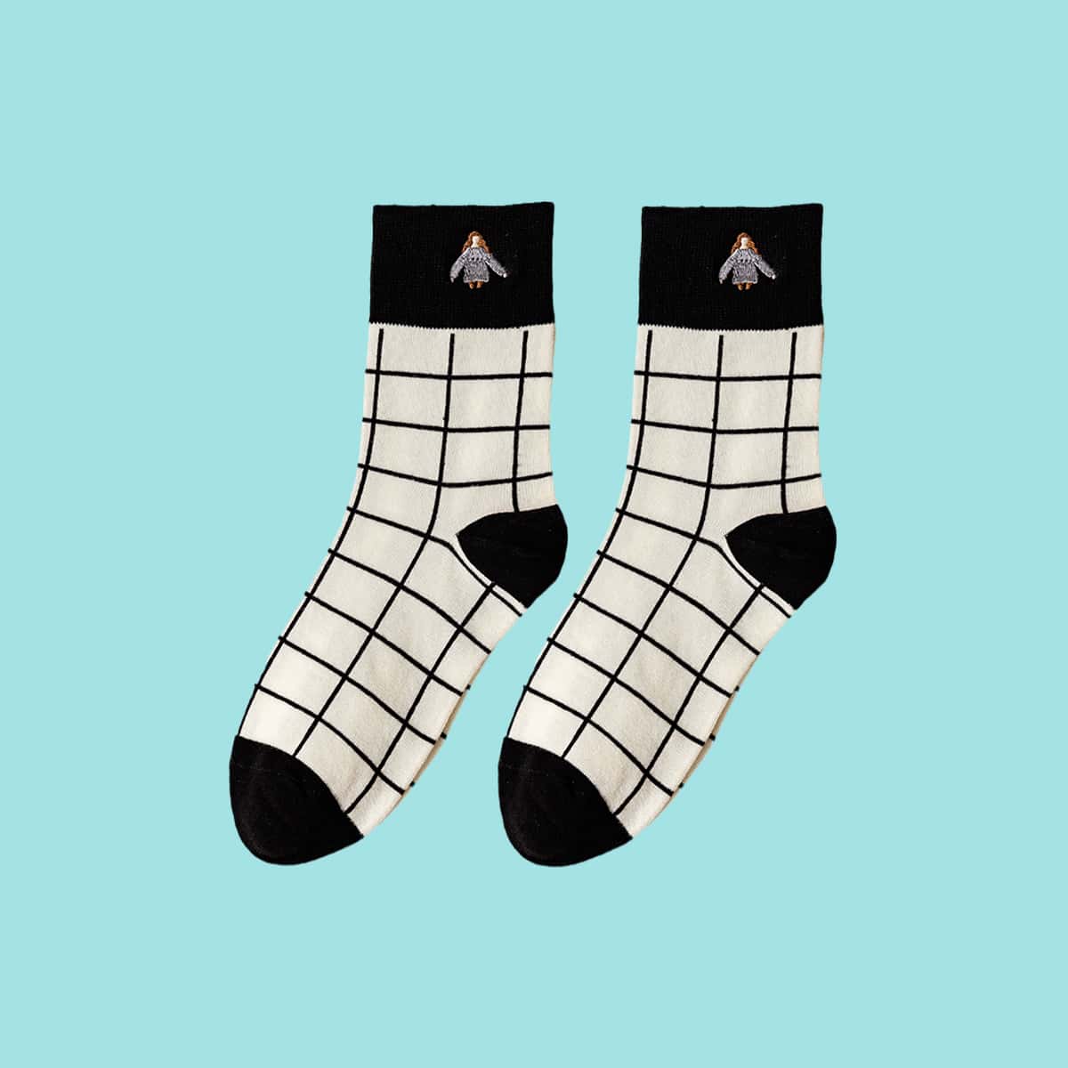 

Plaid Print Crew Socks, Black and white
