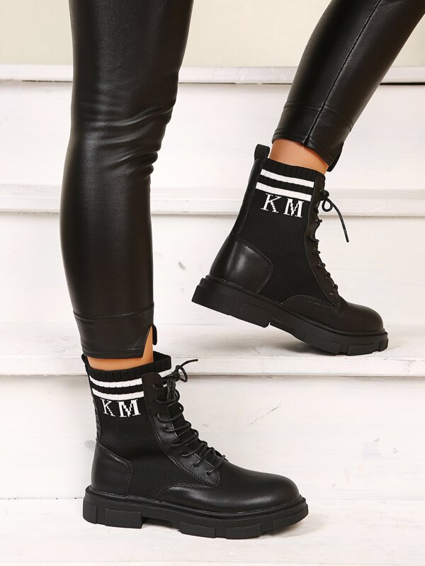 Botas de estilo británico para mujer, nuevas botas de motocicleta con suela gruesa, botas cortas con puño de punto fino, para primavera y otoño, fiesta