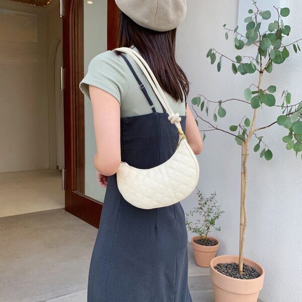 

Minimalist Quilted Knot Design Baguette Bag, Beige