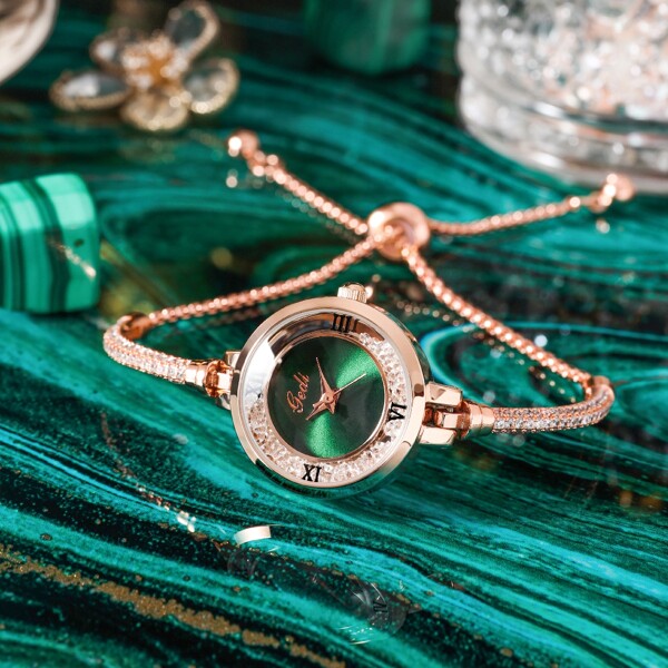 

Rhinestone Decor Round Pointer Quartz Watch