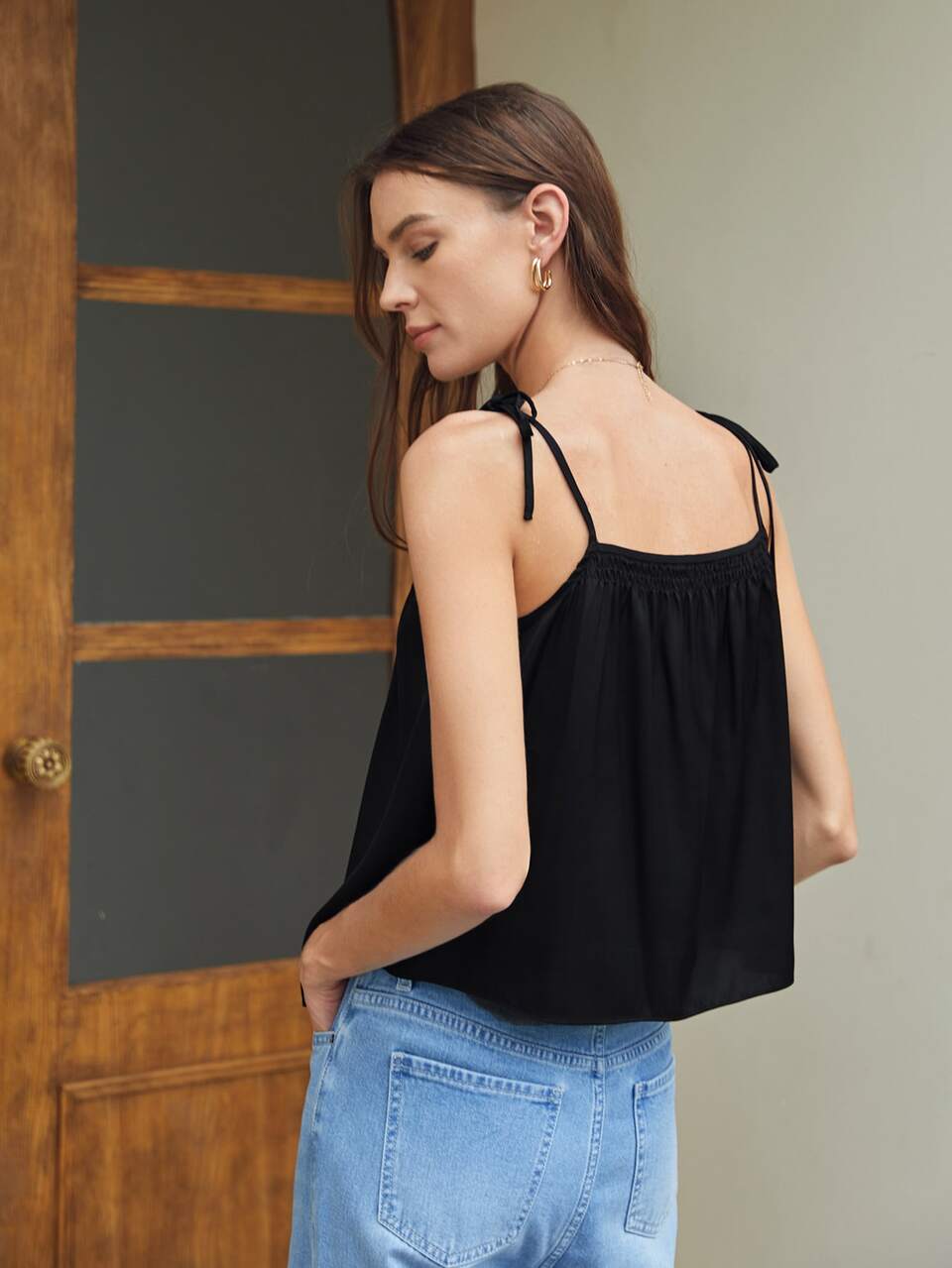 MOTF SILK FLOWY CAMI TOP