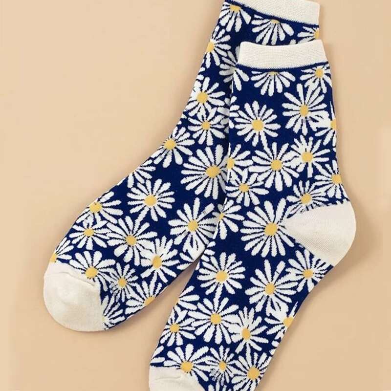 

Flower Graphic Crew Socks, Multicolor