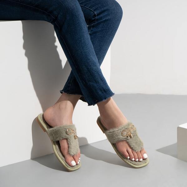 

Rhinestone Decor Fluffy Thong Sandals, Green