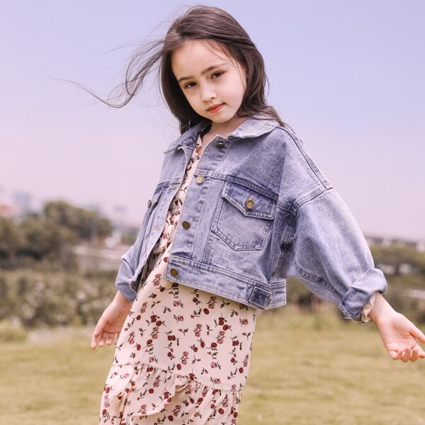 

Girls Flap Pocket Drop Shoulder Denim Jacket, Light wash