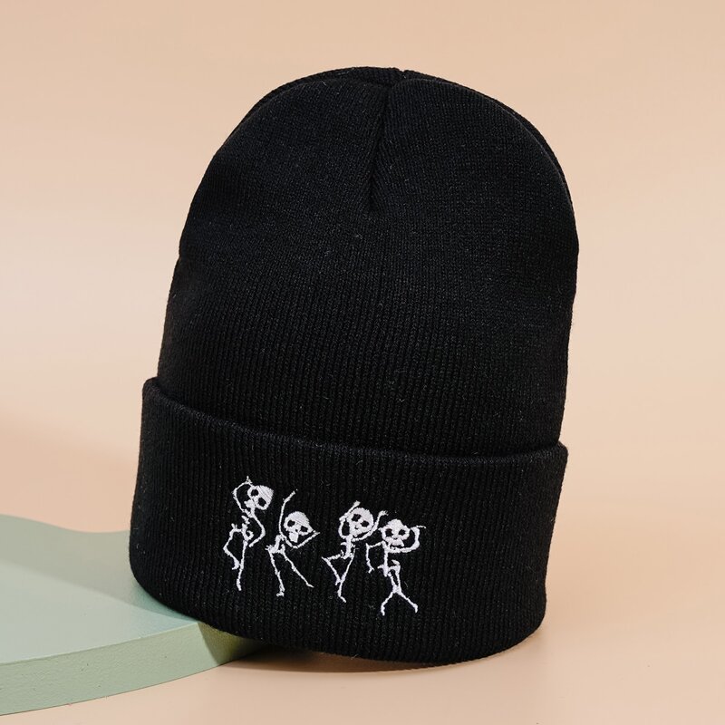 

Guys Skeleton Embroidery Knit Beanie, Black