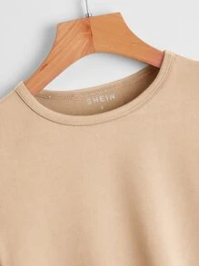 SHEIN EZwear 素色小圓領短款T恤 - 駝色 - 查看 4