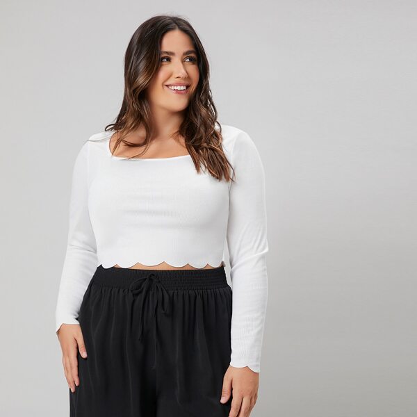 

Plus Scoop Neck Scallop Trim Tee, White