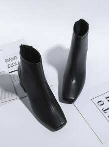 Classic Chunky Heel Boots With Back Zipper - Black - View 5