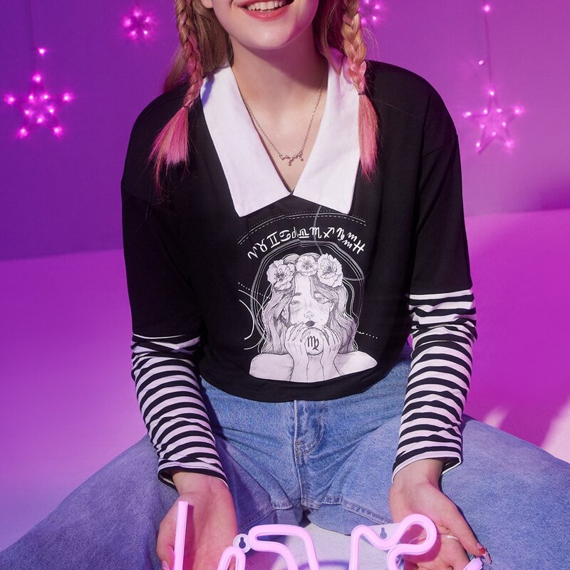 

Starsalign Figure Graphic Contrast Collar Tee, Black