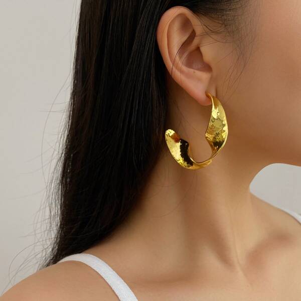 

Twist Cuff Hoop Earrings, Gold