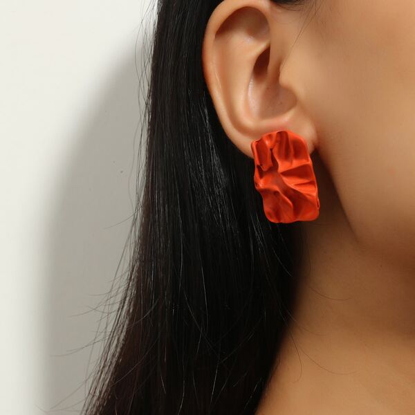 

Geo Decor Stud Earrings, Red