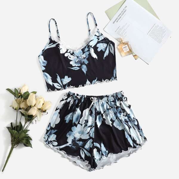 

Floral Print Lettuce Trim PJ Set, Black