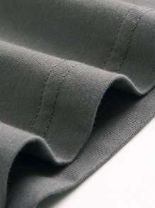 Manfinity Camiseta con estampado de letra y águila - Gris Oscuro - Ver 6