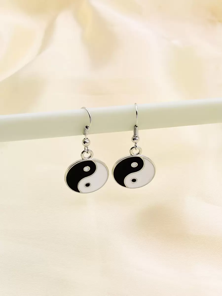 Yin & Yang Decor Drop Earrings - Black and White - View 1