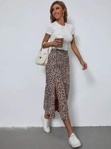 SHEIN Clasi 小碎花開衩短裙 - 咖啡棕 - 查看 5