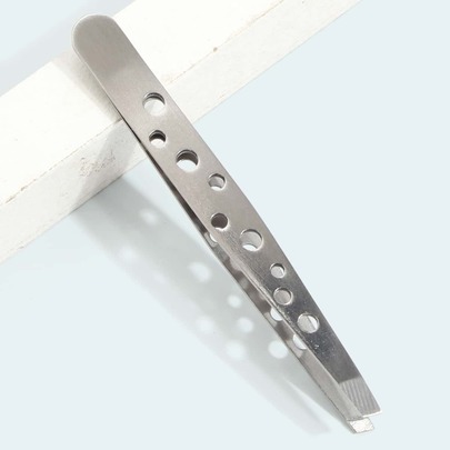 1pc  Eyebrow Tweezers