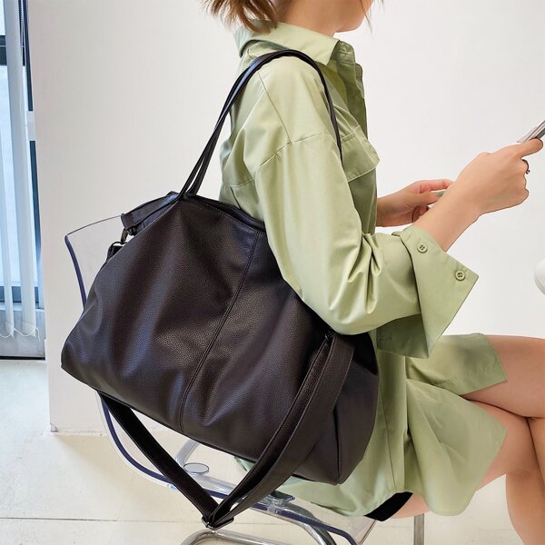 

Minimalist Tote Bag, Coffee brown