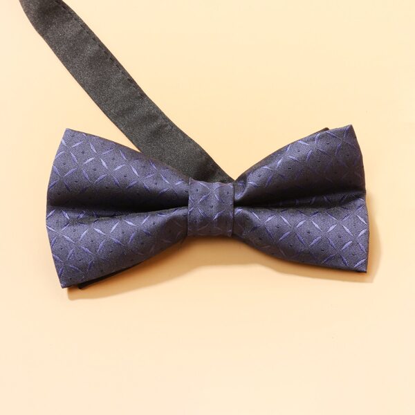 

Men Embroidery Detail Bow Tie, Navy blue
