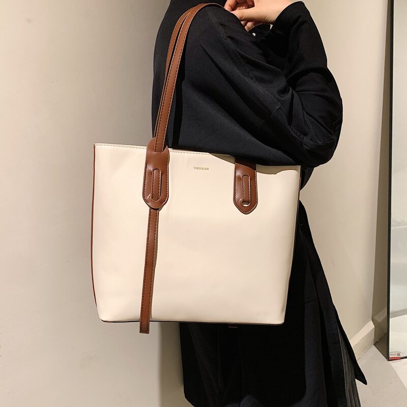 

Two Tone Tote Bag, Brown