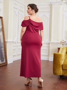 SHEIN Plus Asymmetrical Neck Ruffle Trim Split Thigh Dress - Burgundy - View 4