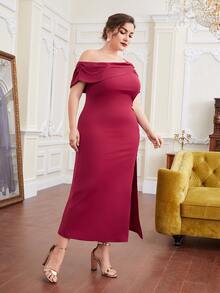 SHEIN Plus Asymmetrical Neck Ruffle Trim Split Thigh Dress - Burgundy - View 3