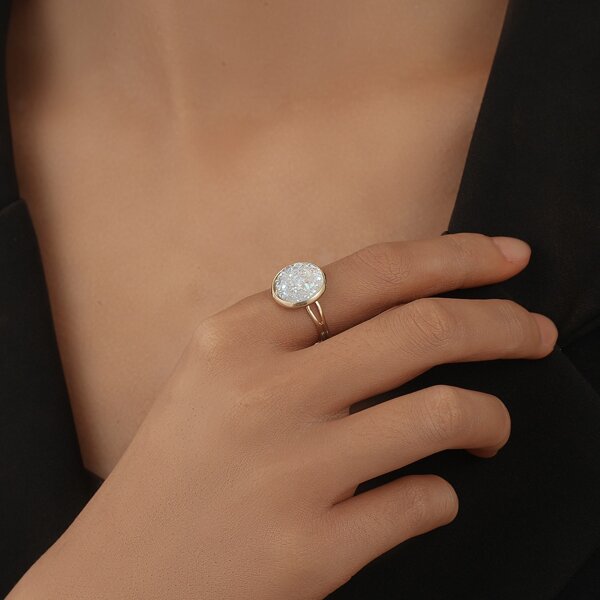 

Round Decor Cuff Ring, White