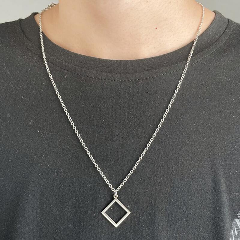 

Guys Geo Pendant Necklace, Silver