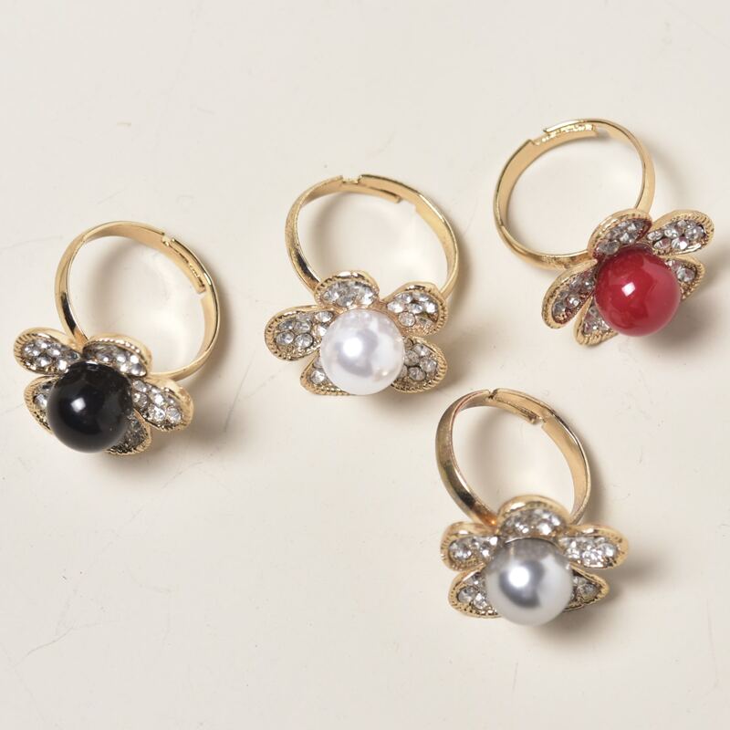 

2pcs Random Floral Decor Ring, Multicolor
