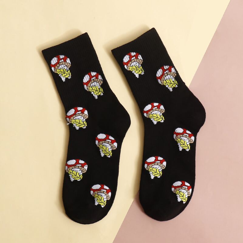 

Mushroom Graphic Crew Socks, Black