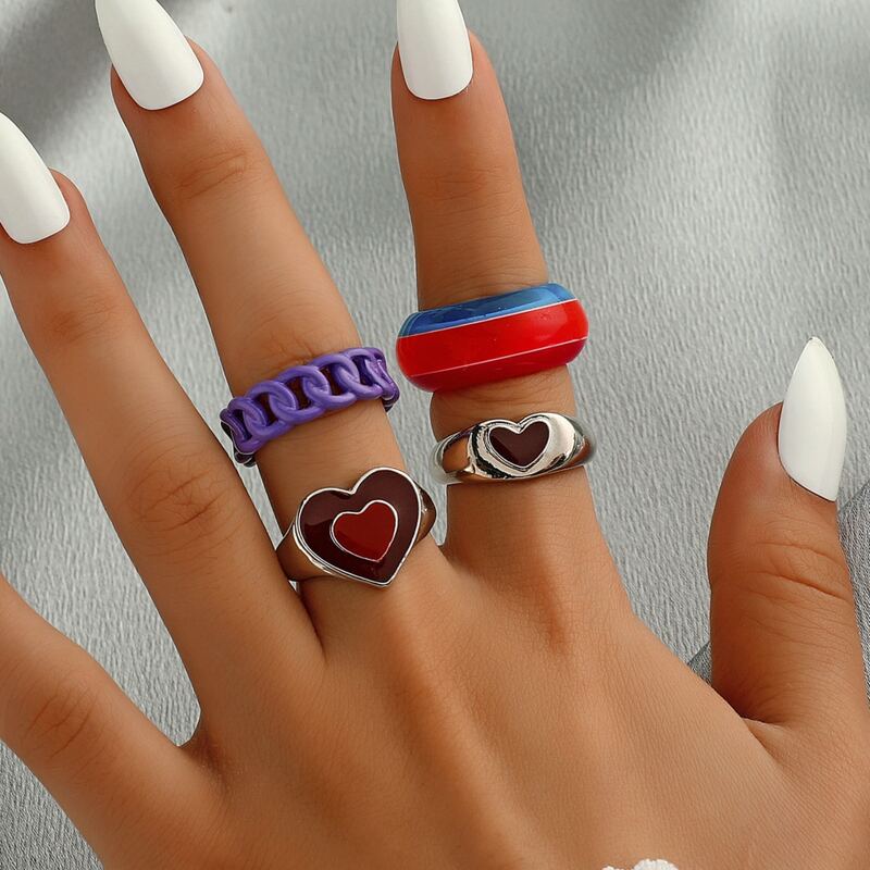 

4pcs Heart Decor Ring, Multicolor