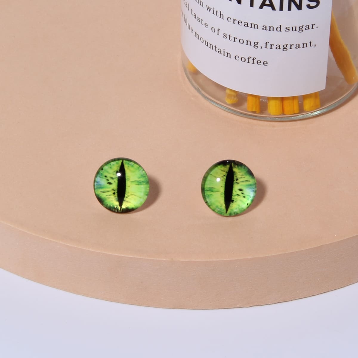 

Cat Eye Design Earrings, Multicolor