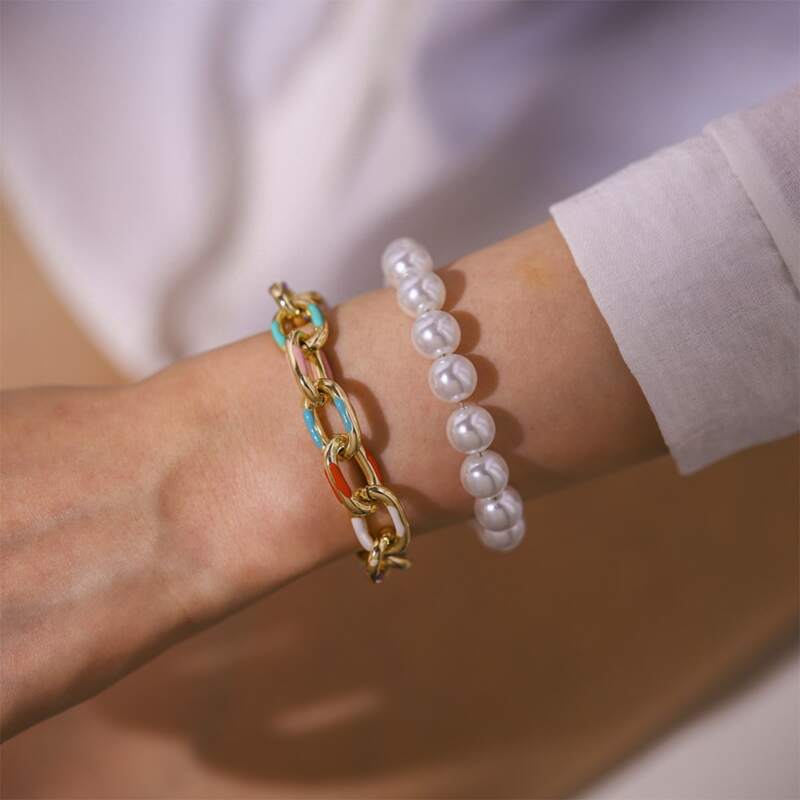 

2pcs Faux Pearl Decor Bracelet, Multicolor