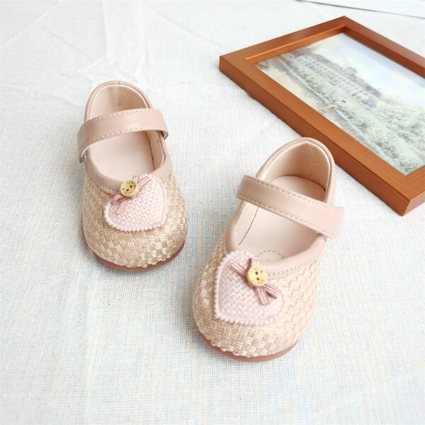

Baby Heart Appliques Decor Flats, Apricot