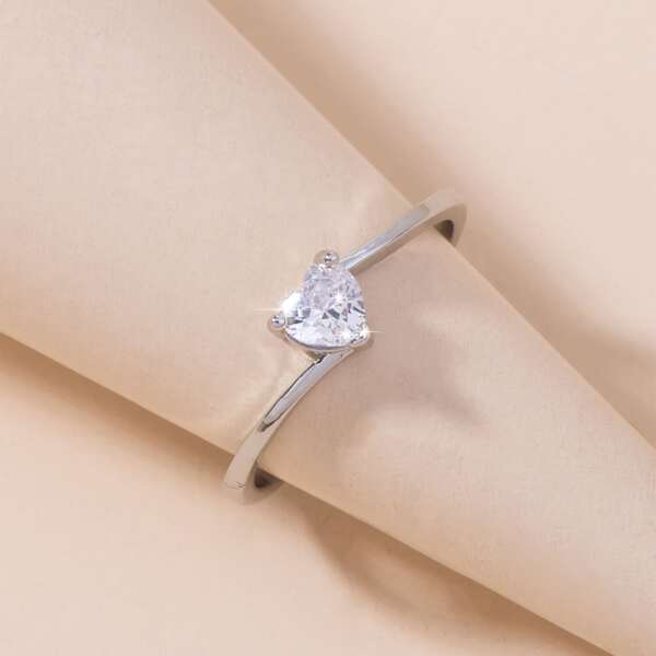 

Zircon Decor Ring, Silver