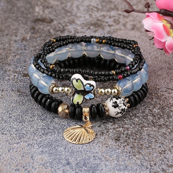 

4pcs Butterfly Decor Beaded Bracelet, Multicolor