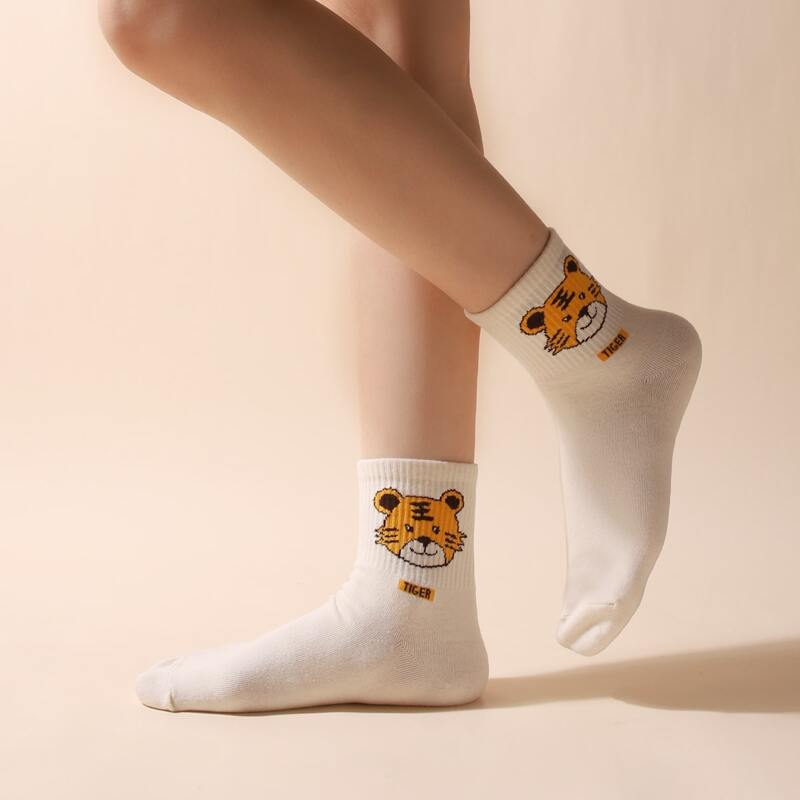 

Tiger Print Crew Socks, Multicolor