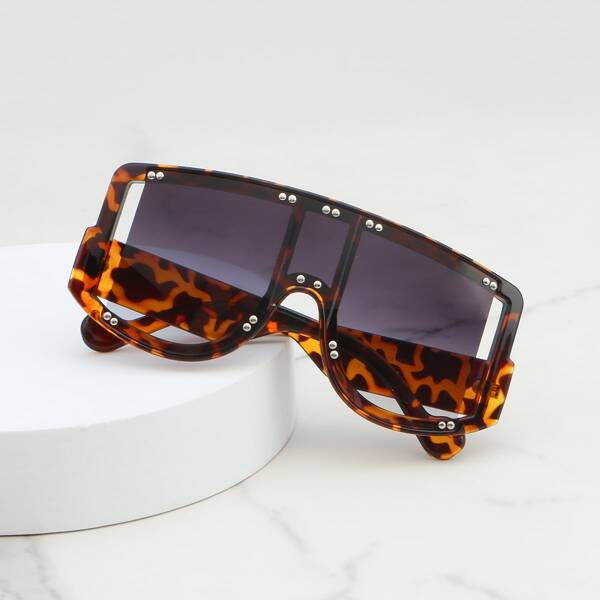 

Flat Top Tinted Lens Sunglasses