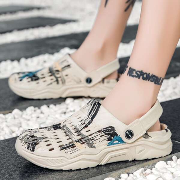 

Men Graffiti Graphic Hollow Out Design Vented Clogs, Beige